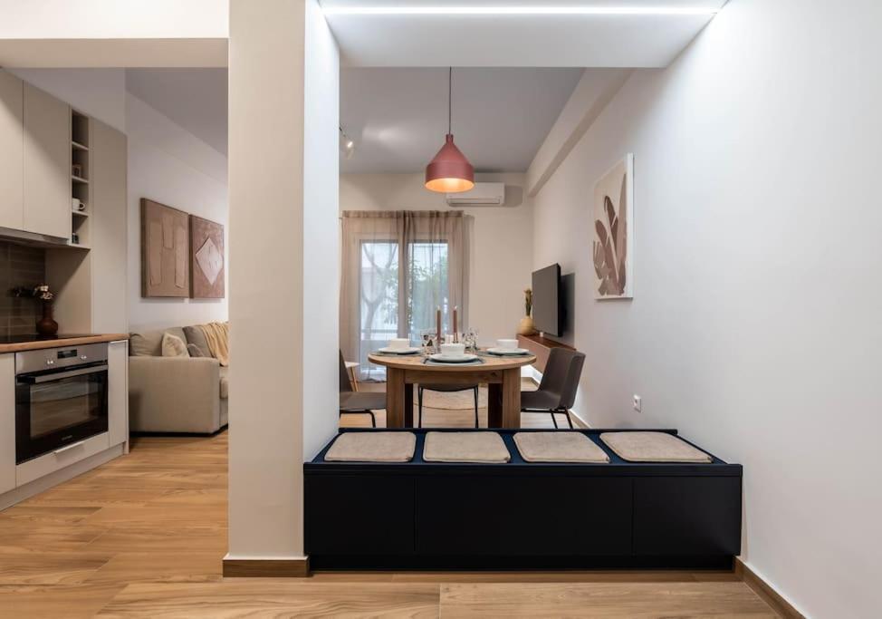 Delightful Sense 2Bd Apt In Kolonaki 7 Min To Metro 雅典 外观 照片