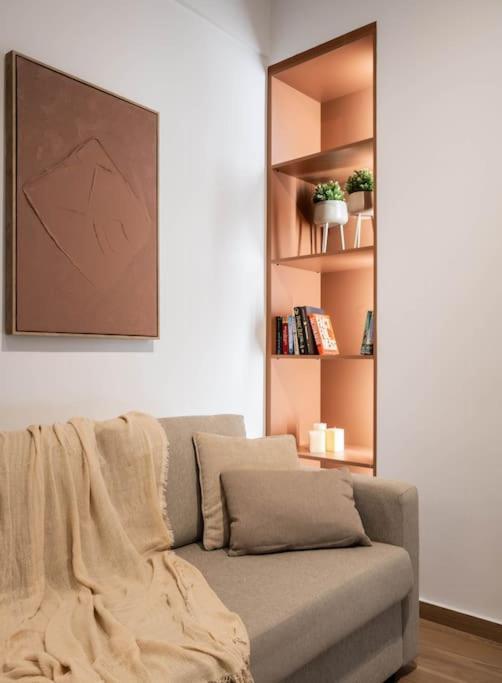 Delightful Sense 2Bd Apt In Kolonaki 7 Min To Metro 雅典 外观 照片